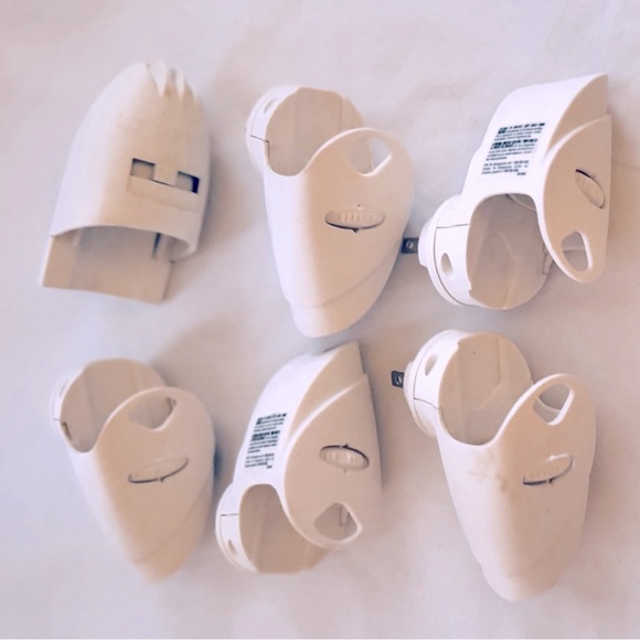 Set of 6 Glade Plug-ins Electric Air Fresheners - Picture 2 of 15